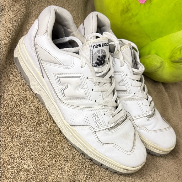 New Balance 550 Athletic Shoes Sneakers Mens Size 11